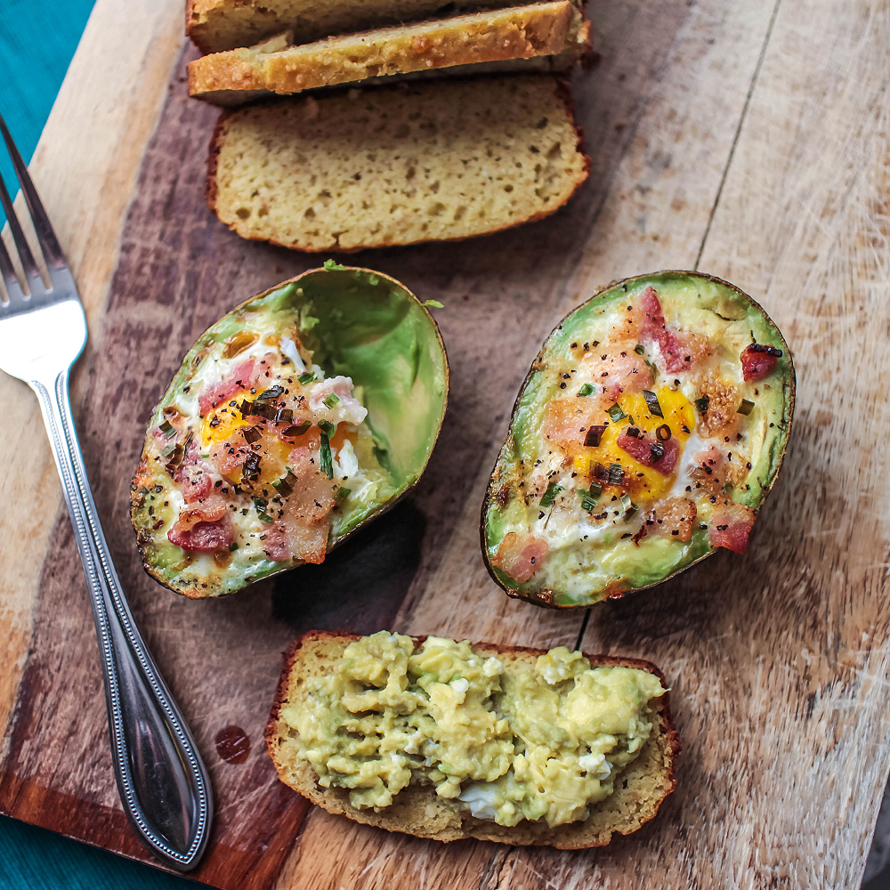 Paleo Baked Eggs in Avocado Recipe - American Expeditioners