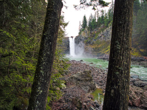 Snoqualmie Falls, Washington - http://americanexpeditioners.com/snoqualmie-falls/