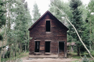 abandoned mining ruins of Ironton Ghost Town near Ouray, Colorado - American Expeditioners http://americanexpeditioners.com/ironton-ghost-town