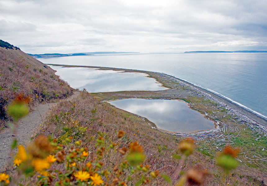 Ebey's Landing Hike, Whidbey Island, Washington - http://americanexpeditioners.com