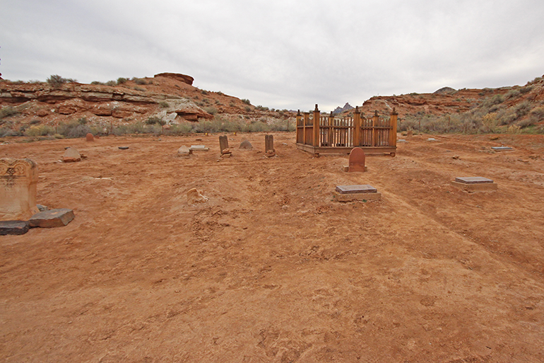 grave, Butch Cassidy and the Sun Dance Kid film, Mormon, LDS, Grafton Ghost Town, Utah, UT