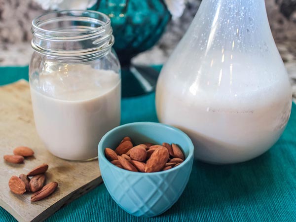 Paleo Almond Milk