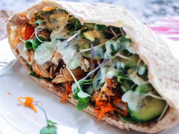 Tzatziki Chicken Pita Recipe