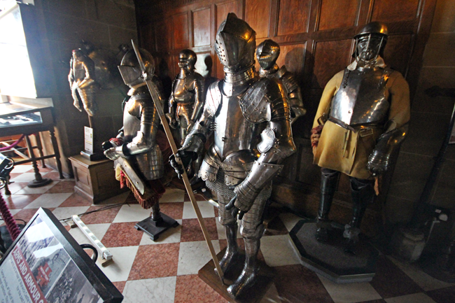 knight, armor, Warwick Castle, United Kingdom, UK, England