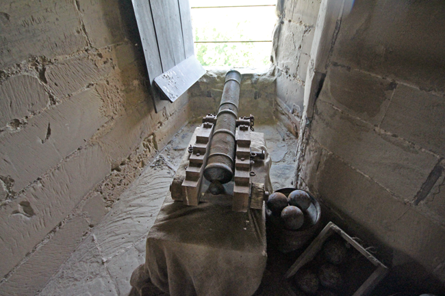 cannons, Warwick Castle, United Kingdom, UK, England