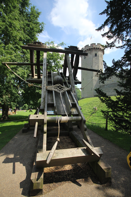 Catapult, trebuchet, Warwick Castle, United Kingdom, UK, England
