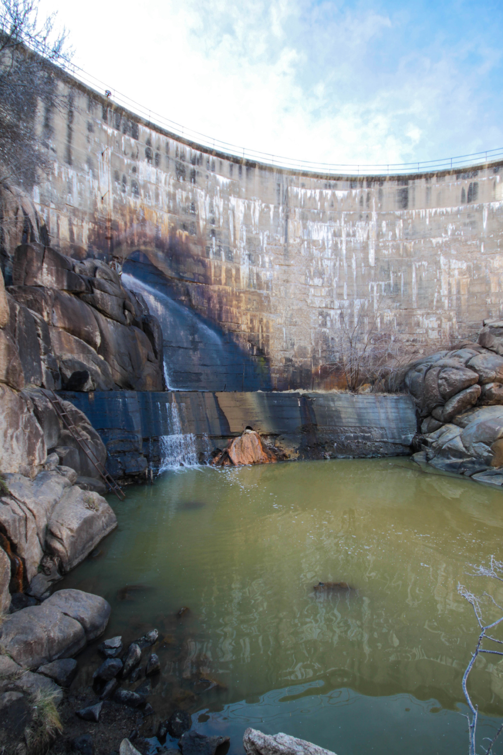 Watson Lake Dam Hike, Prescott, Arizona - http://americanexpeditioners.com