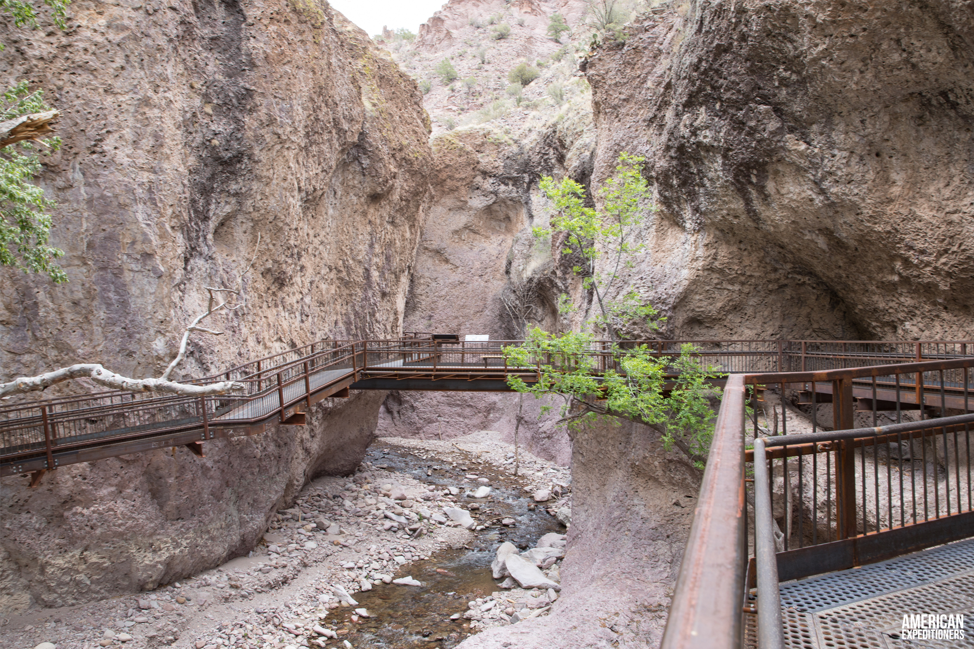 Hiking through Catwalk Recreational Area in Glenwood, New Mexico, NM - AmericanExpeditioners /catwalk-recreation-area-new-mexico/