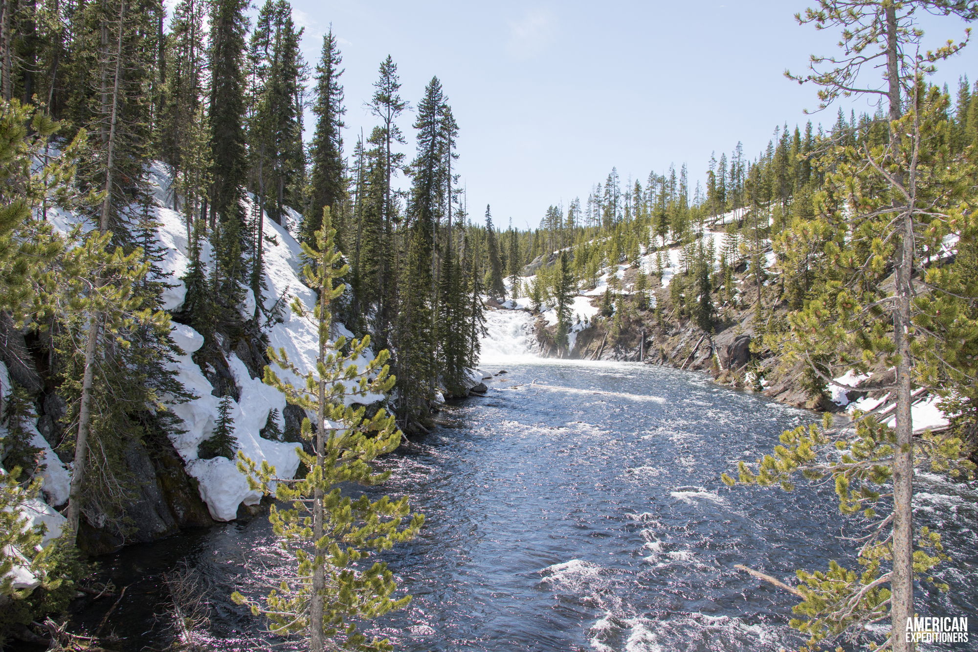 Daytrip Yellowstone National Park South Entrance - Lewis Falls - AmericanExpeditioners /daytrip-yellowstone-national-park-south