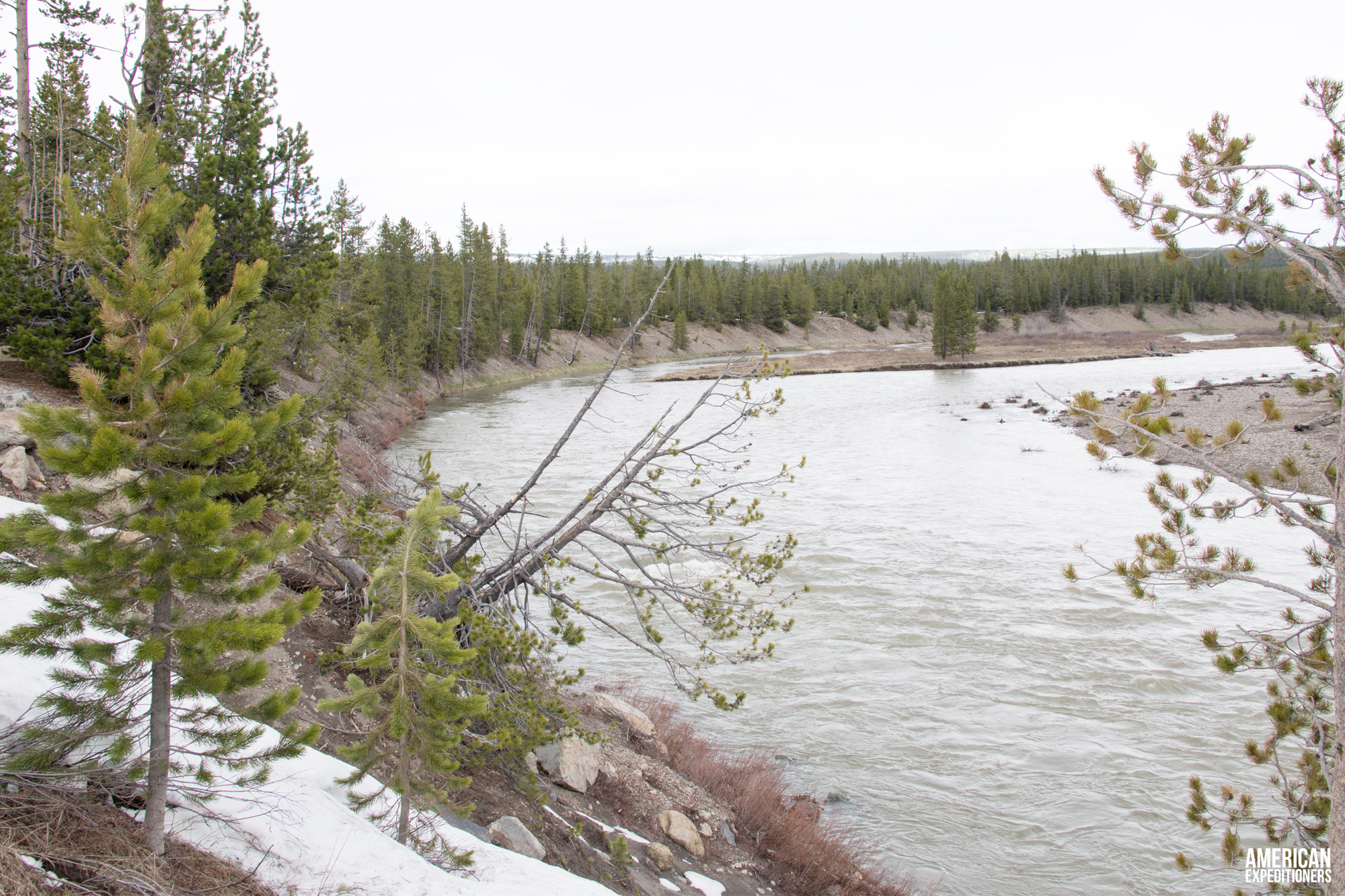 Daytrip Yellowstone National Park South Entrance - AmericanExpeditioners /daytrip-yellowstone-national-park-south